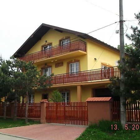 B & B Leliwa Tarnow Exterior photo